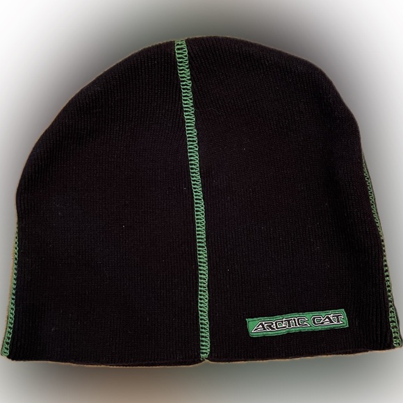 ☃️❄️Arctic Cat Beanie / Cap | Black with Green Accents - Picture 4 of 13
